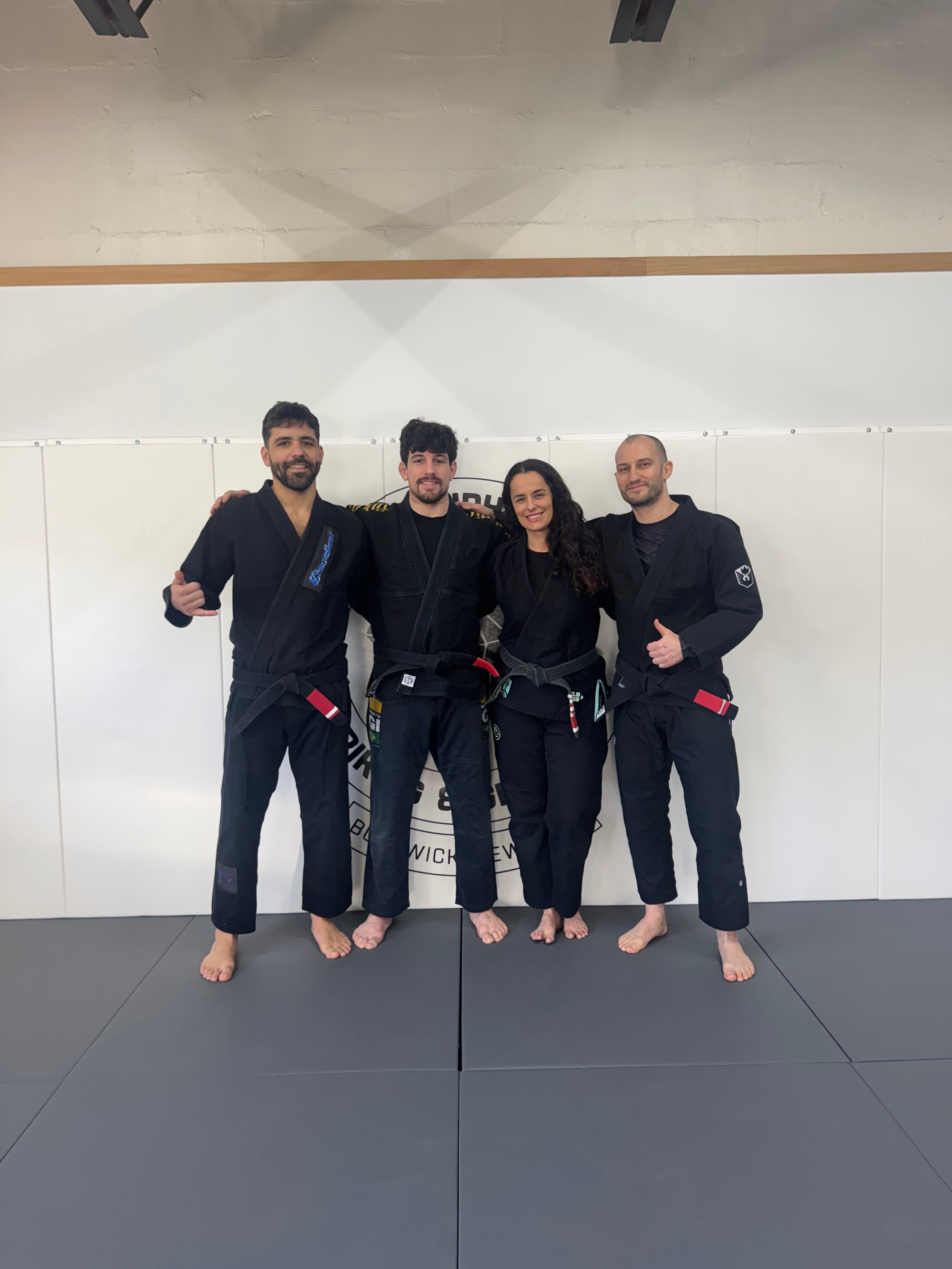 Diamondheart members training together